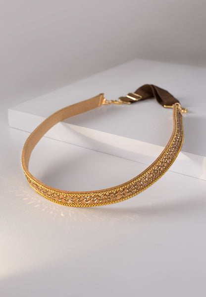 Bronze diamond shaped stoned hairband.