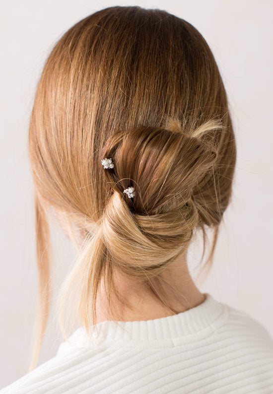 Faux Pearl cluster Bobby will bring elegance to any hair style.