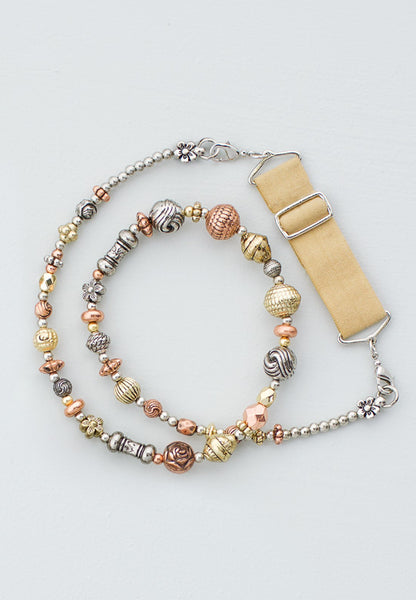 Mixed metal hairband.